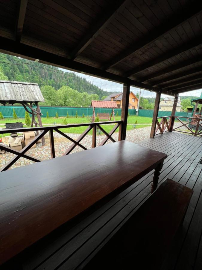 Veranda Mykulychyn Exterior photo